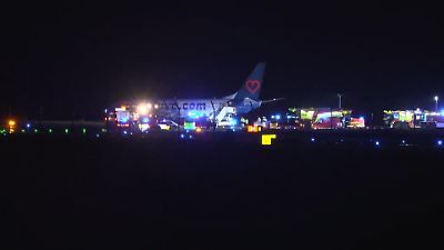 Maschine rollt bei Landung am Flughafen Münster/Osnabrück über Piste hinaus 